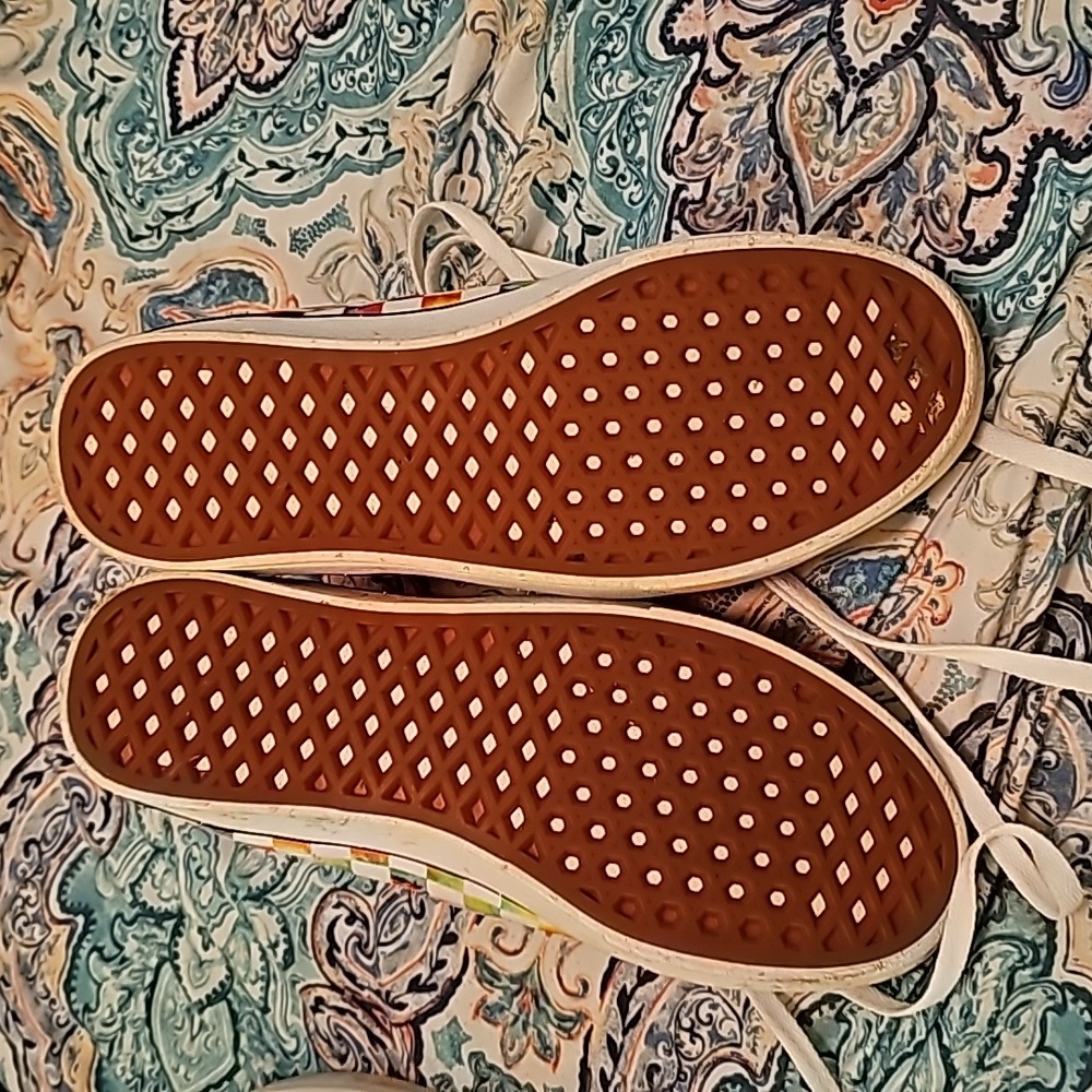 Vans Hightops - image 3